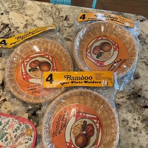 New In Package 3 Sets Vintage Bamboo Paper Plate Holders